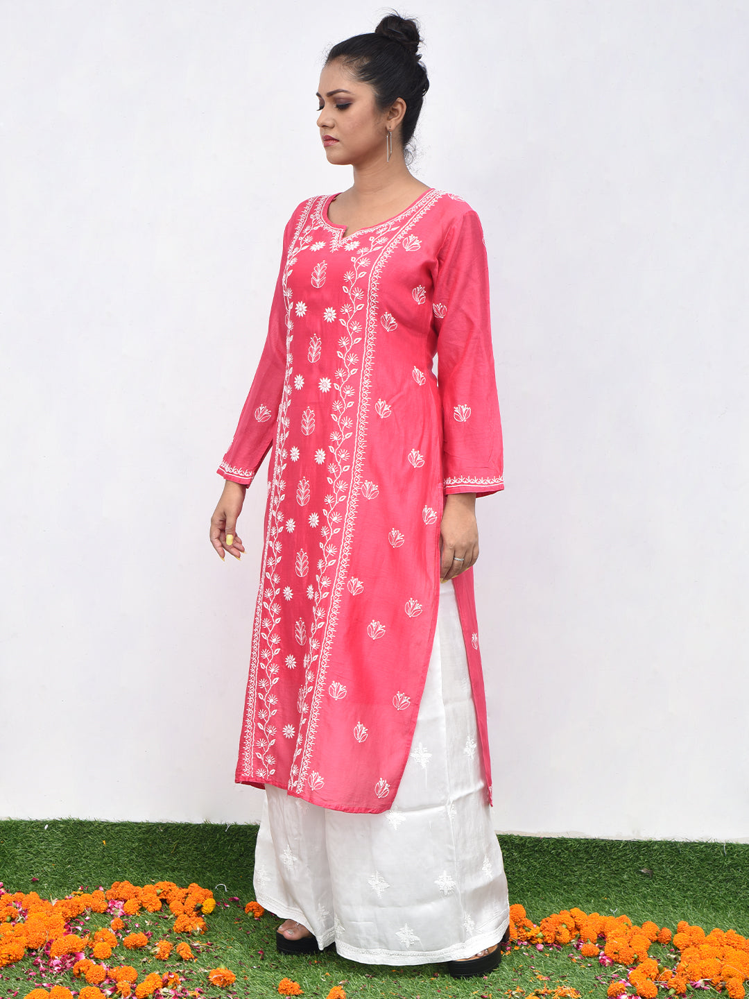 'The Queen's Heart' Mul-chanderi Magenta Chikankari Kurti