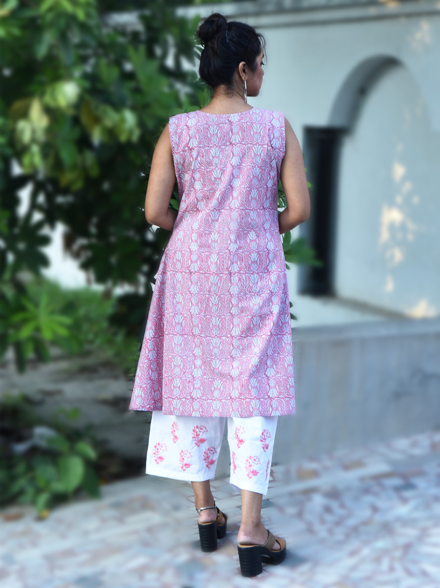 'Pink Lotus' Fusion Jaipuri-Chikankari Kurta-Pant Set