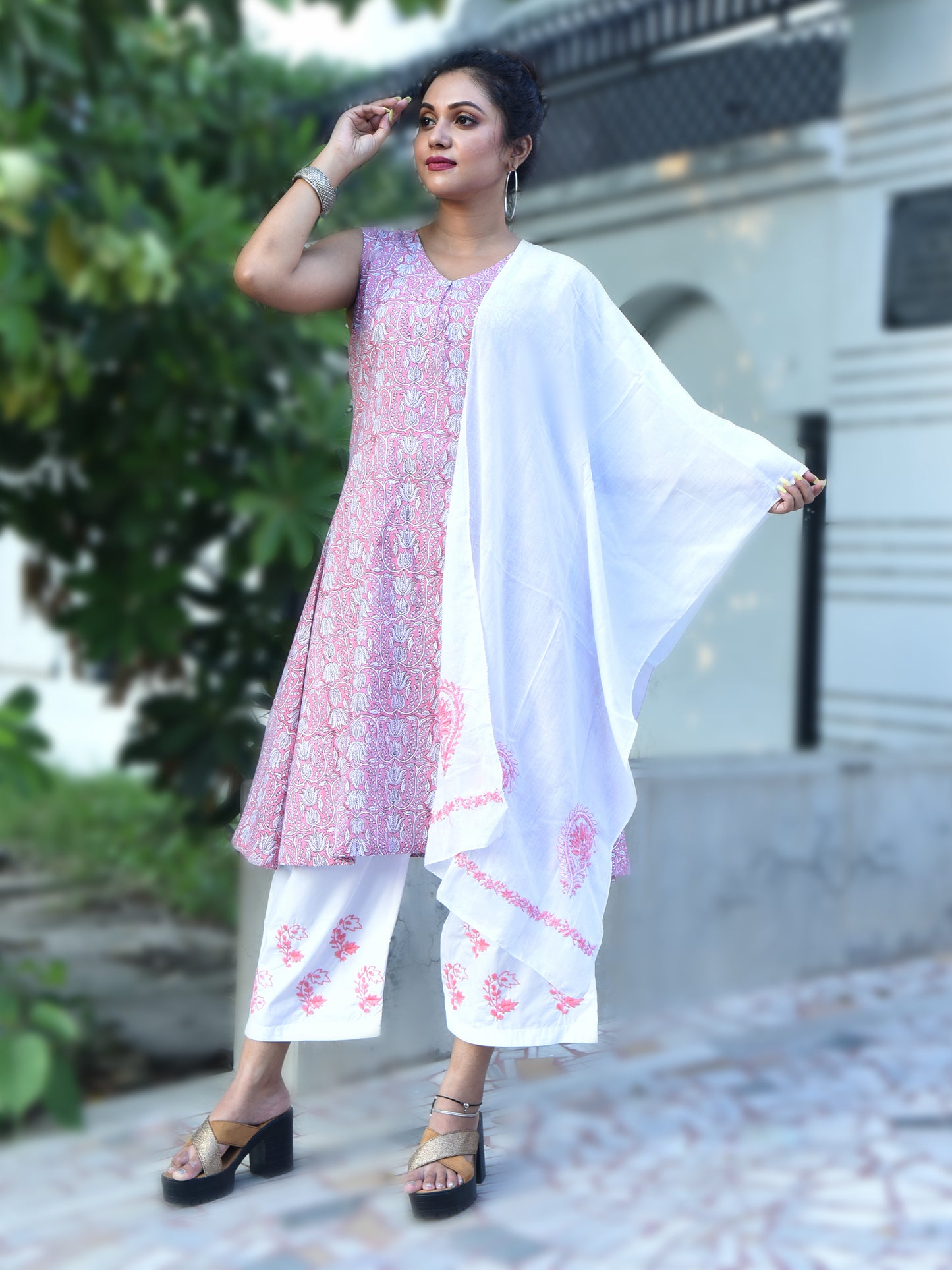'Pink Lotus' Fusion Jaipuri-Chikankari Kurta-Pant Set