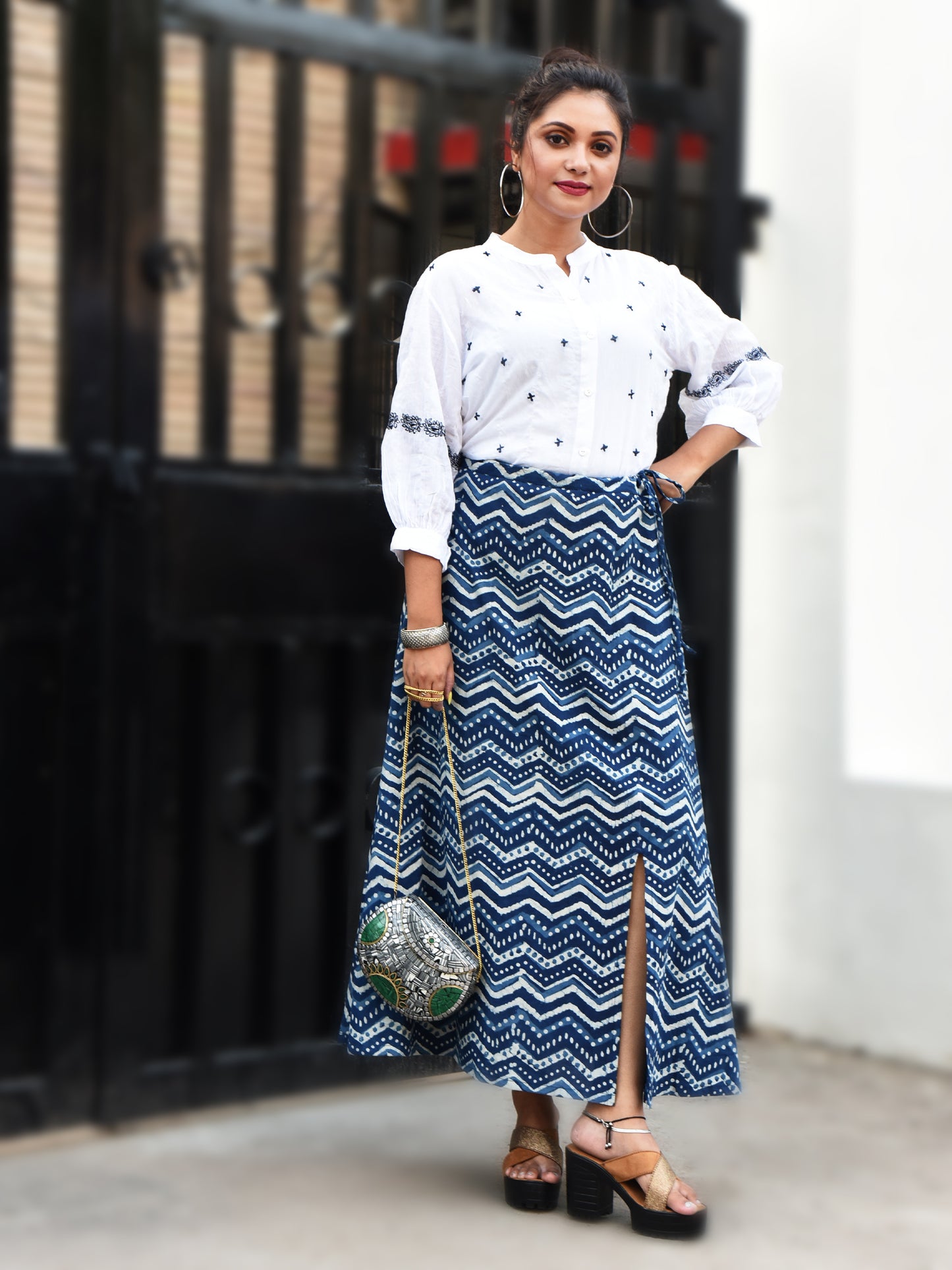 'Mode Indigo' Jaipuri-Chikankari Fusion Co-ord Set