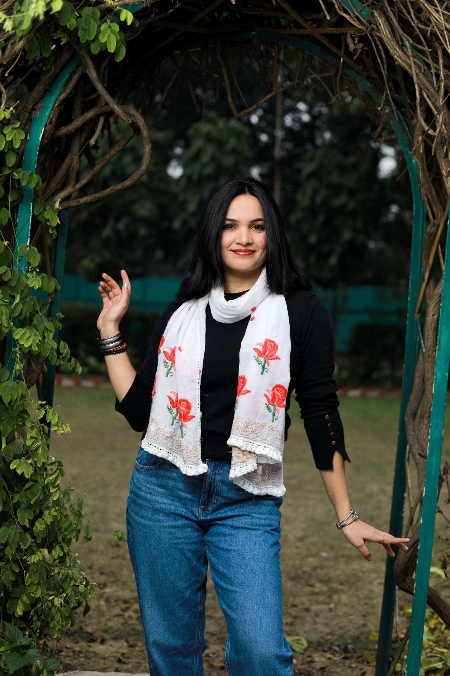 'A garden of Roses' Mulmul Chikankari hand-embroidered Stole