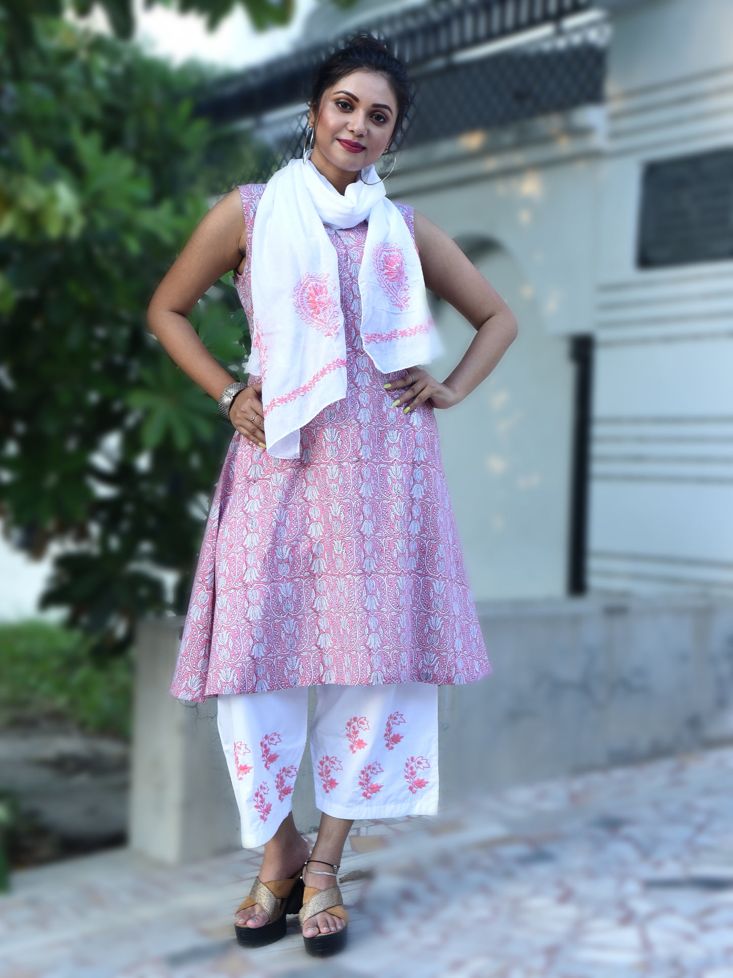 'Pink Lotus' Fusion Jaipuri-Chikankari Kurta-Pant Set