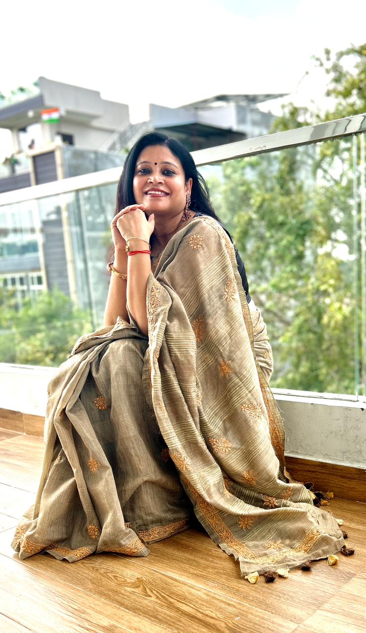 'Earthy Hues' Brown Jute Cotton Chikankari Saree