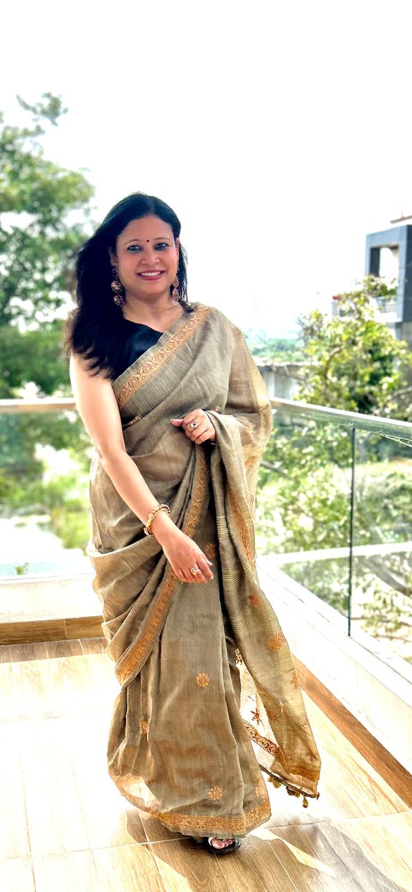 'Earthy Hues' Brown Jute Cotton Chikankari Saree
