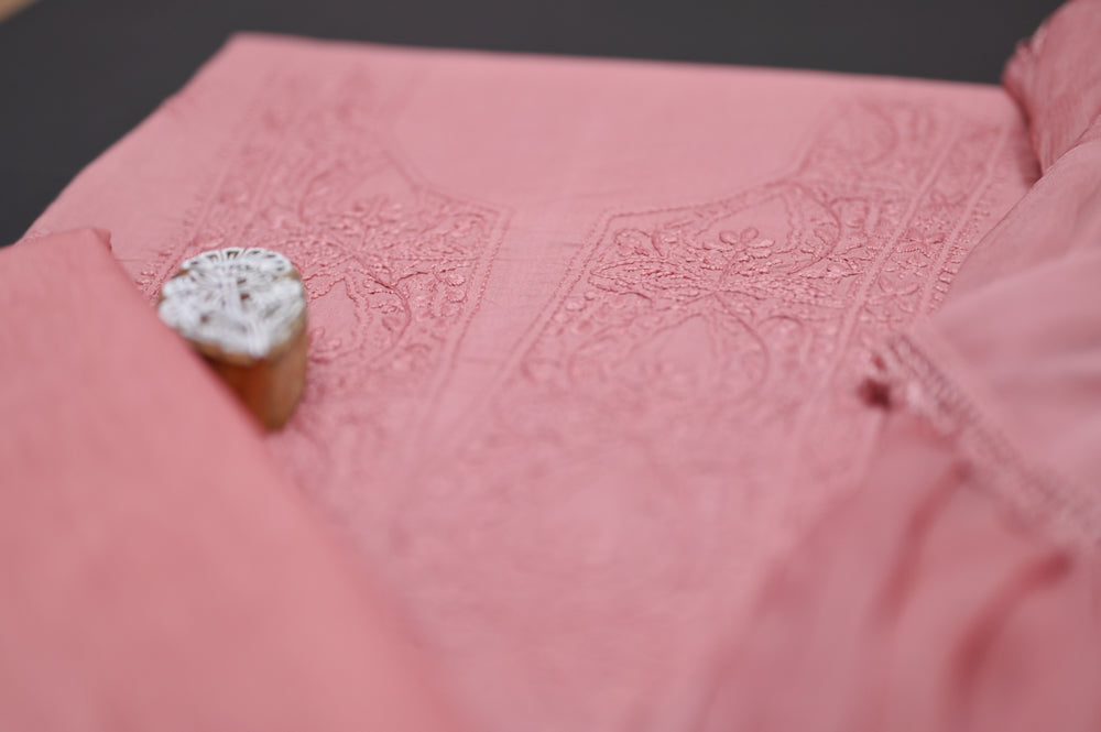 'Mauve Élan' Mul Cotton Unstitched Chikankari Suit set