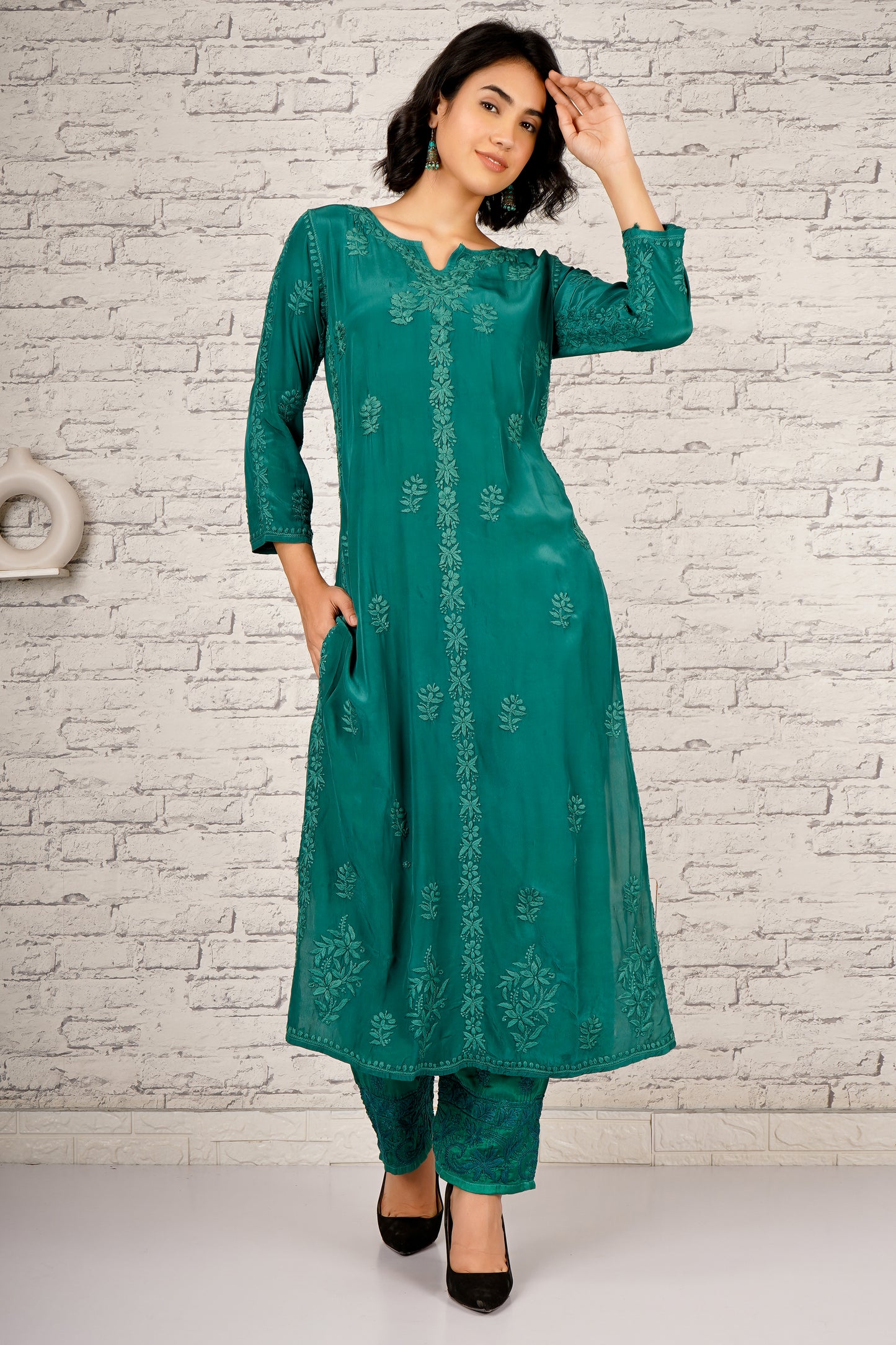 'Emerald Green' Pure Crepe Designer Chikankari Kurti Set