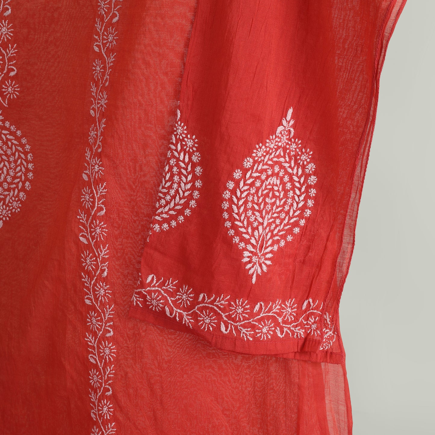 'Crimson Bloom' Mul Chanderi Chikankari Unstitched Set