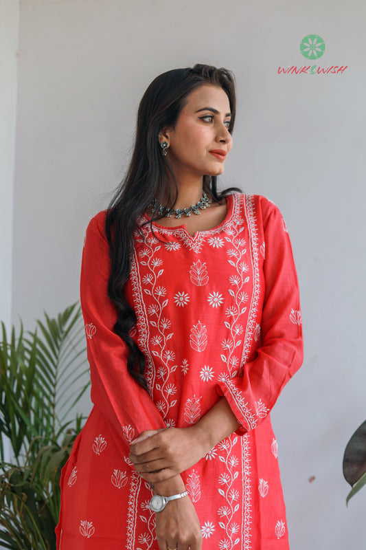 'The Queen's Heart' Mul-chanderi Magenta Chikankari Kurti