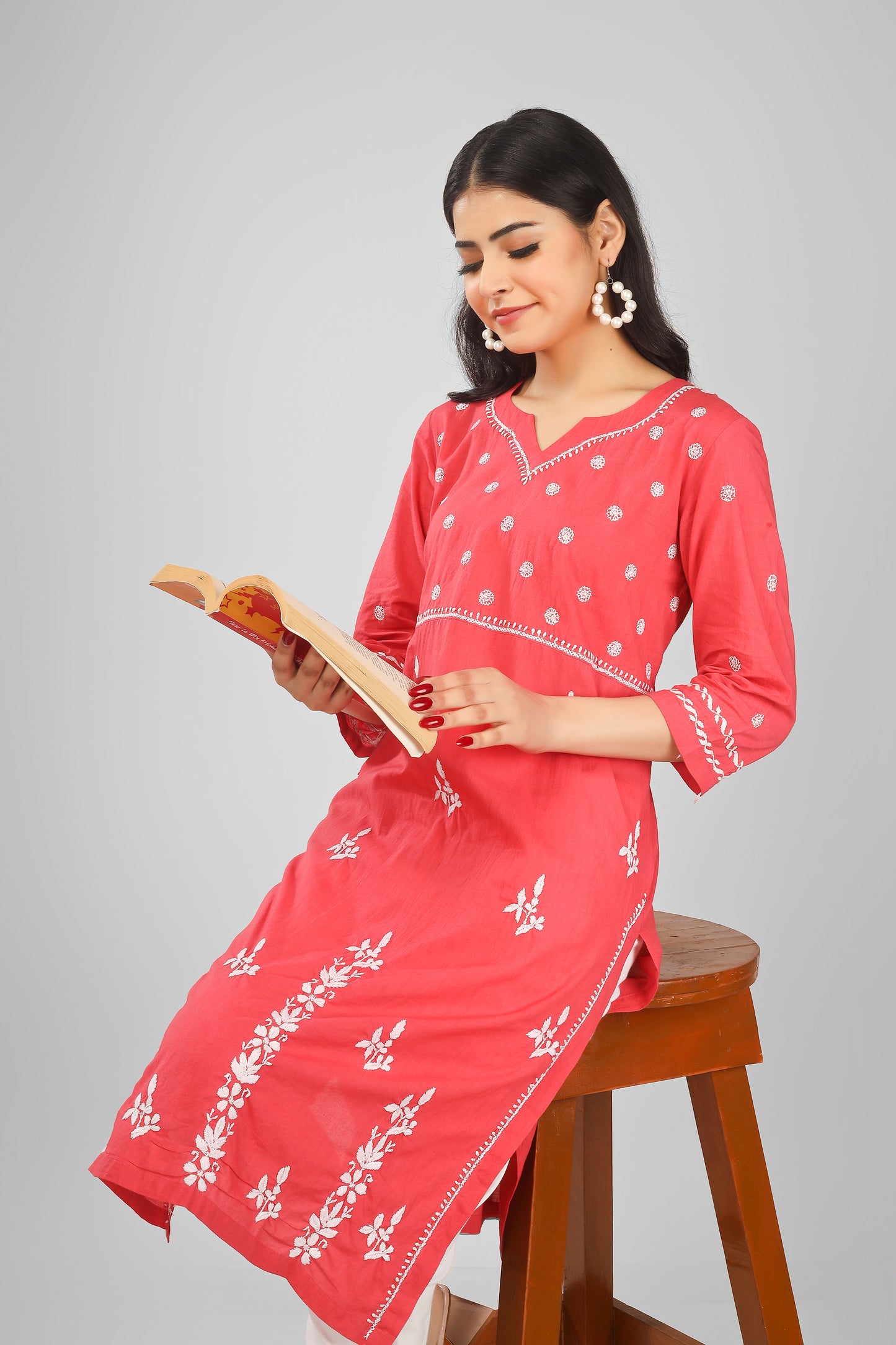 'Artisanal Grace Wednesday' Pink Mul Cotton Chikankari Kurti