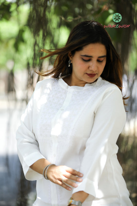 'Elegantly Perfect' Cotton White Chikankari Shirt